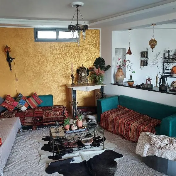 L'Appartement La Roche Élégance et confort，位于Banzart的酒店