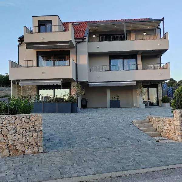 Apartments DiVi Sunset View，位于曼德雷的酒店