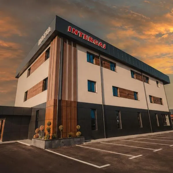 Semberski Salaš Intergaj Hotel，位于比耶利纳的酒店