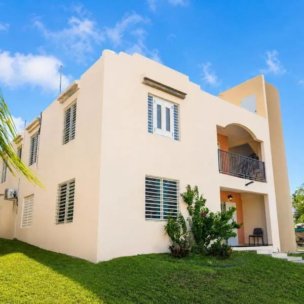 Colinas Del Atlantico 2 floors，位于伊莎贝拉的酒店