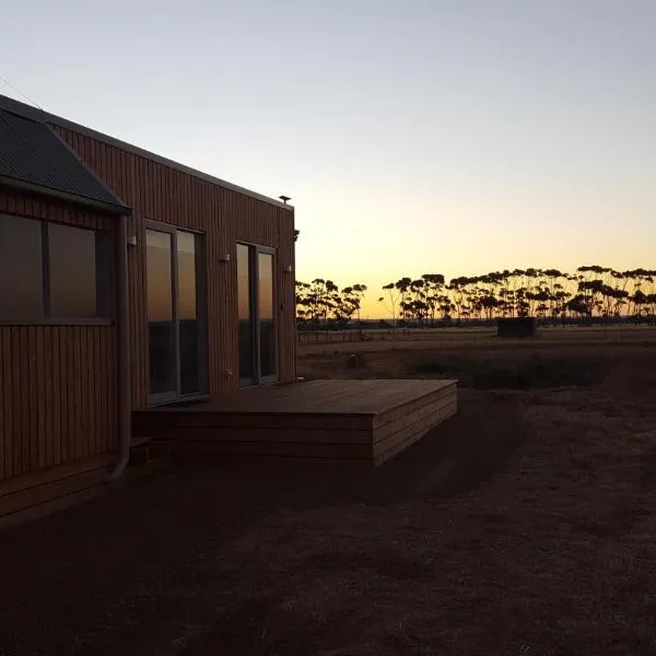 拉拉小屋住宿加早餐旅馆，位于Lara的酒店