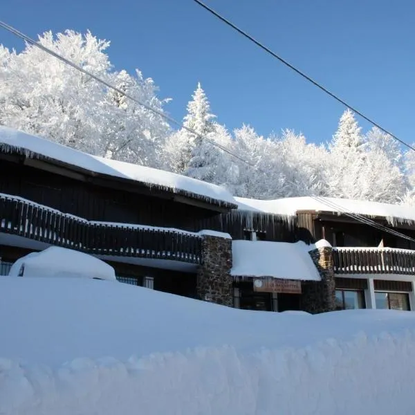 Chalet Hotel Les Marmottes 2 étoiles NN，位于富瓦的酒店