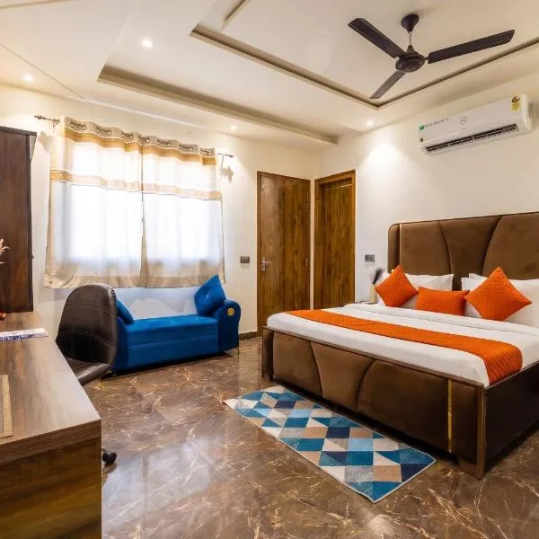Hotel BNB Stays Near Golf Course Road,位于古尔冈的酒店