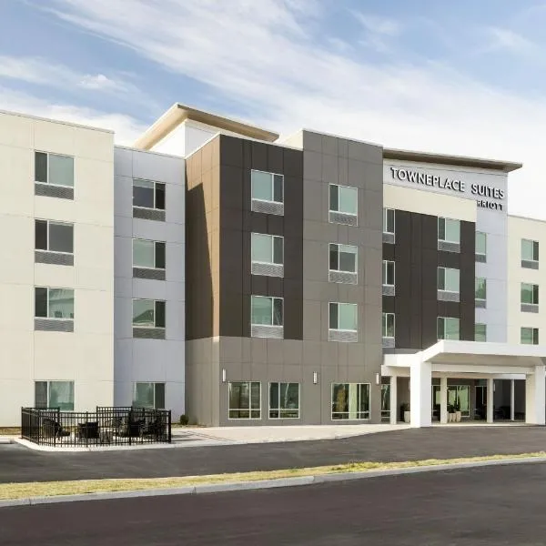 TownePlace Suites by Marriott Newport News Airport，位于约克镇的酒店