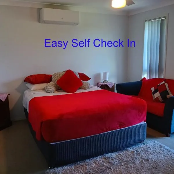 BLK Stays Guest House Deluxe Units Morayfield，位于Morayfield的酒店