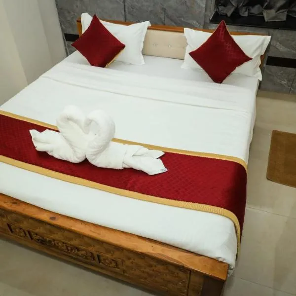 Hotel Lakshmi Balaji Residency Inn,位于蒂鲁帕蒂的酒店