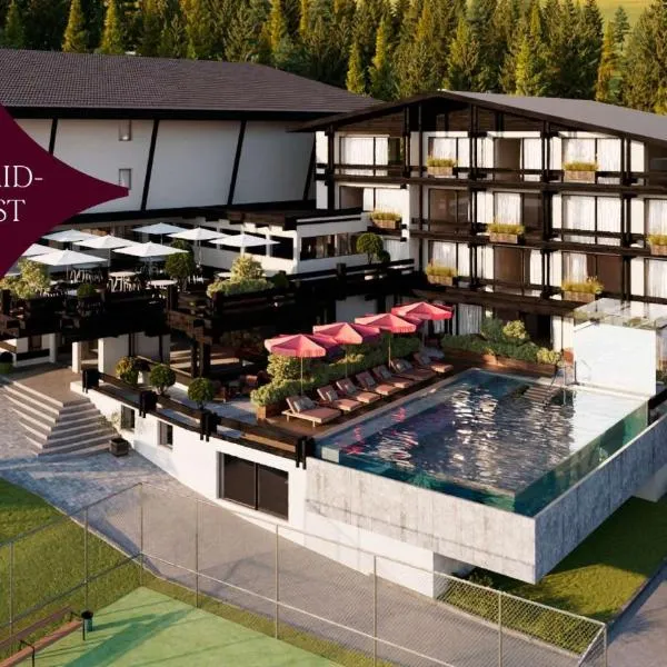 Burg Hotel Lech am Arlberg，位于莱赫阿尔贝格的酒店