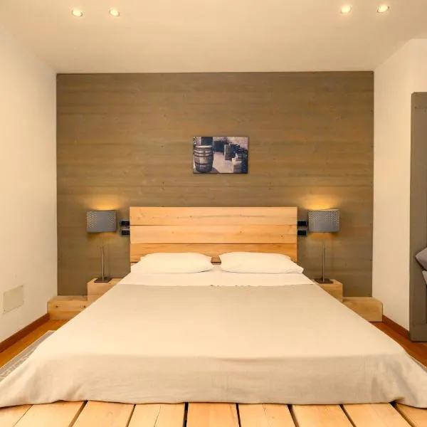 Ca'Luna Guest House，位于蒙多维的酒店