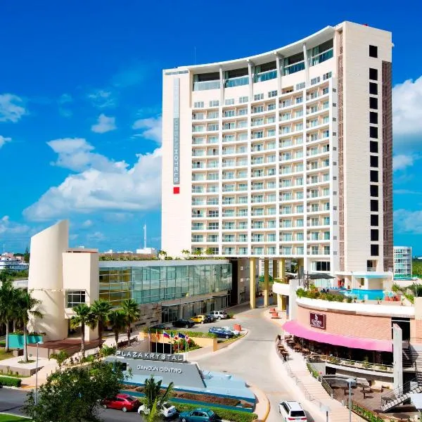 Krystal Urban Cancun & Beach Club，位于华雷斯港的酒店