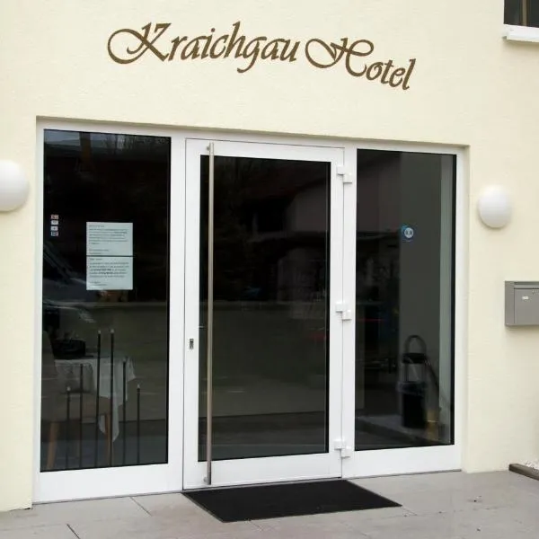 Kraichgauhotel，位于布鲁赫萨尔的酒店