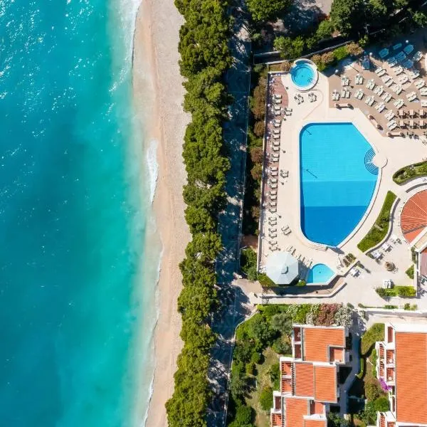 Bluesun Holiday Village Afrodita，位于图彻皮的酒店