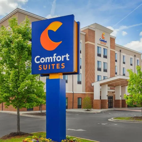 Comfort Suites Greensboro-High Point，位于格林斯伯勒的酒店