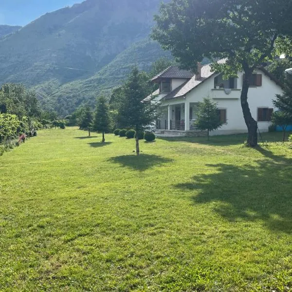 Paja Guesthouse - Camping，位于Bogë的酒店