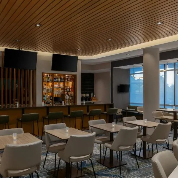 阿伦敦伯利恒/中心谷万豪春季山丘套房酒店,位于Center Valley的酒店