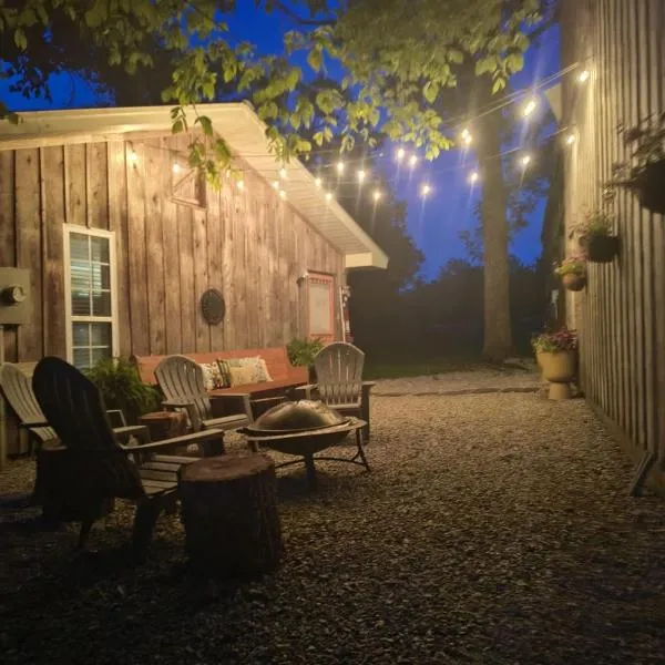 The Little House at EVOO,位于库克维尔的酒店