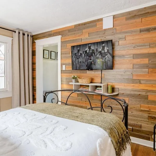 Casita Gundry- Boutique Hideaway, Quaint Historic Charm，位于长滩的酒店
