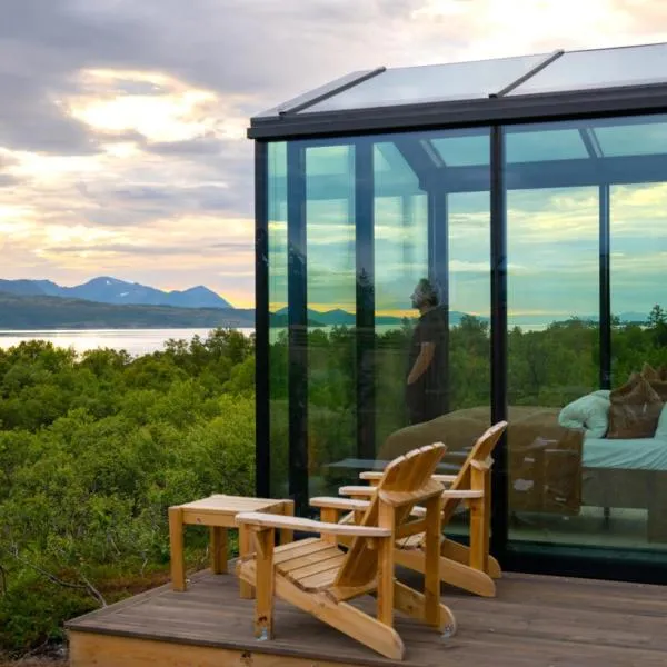 WonderInn Arctic，位于Utstrand的酒店