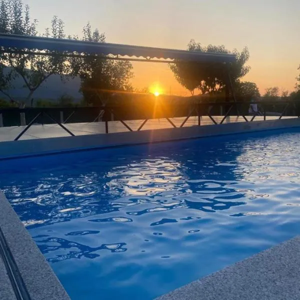 Little Joy Lodge , Loč Mala Radost，位于比哈奇的酒店