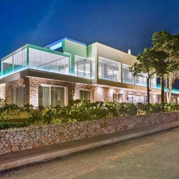 Perla Saracena Hotel & Restaurant,位于萨尔维的酒店