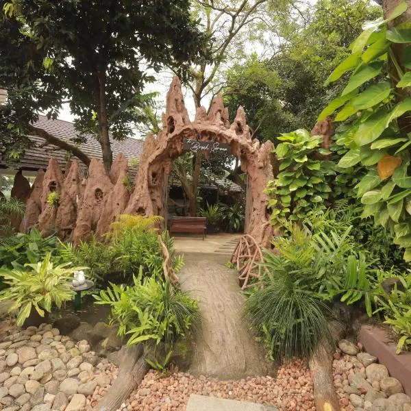 The Brook Serene - A Nature Themed Boutique Resort, Kollam，位于Kottiyam的酒店