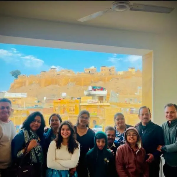 Hotel Heaven In Jaisalmer，位于斋沙默尔的酒店