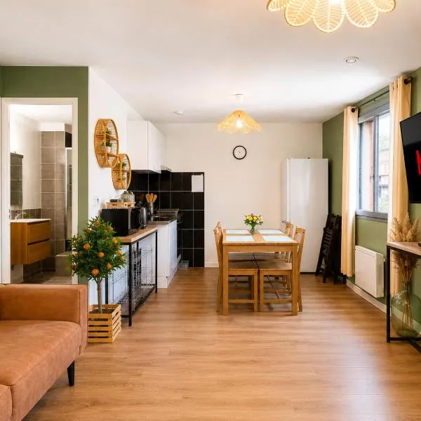 3 Chambres - Parking gratuit - Métro 100m - Lille 20min - Le Montesquieu，位于鲁贝的酒店