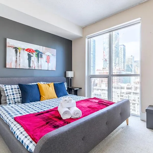 Downtown Condo Near Distillery and Waterfront - The Roland，位于多伦多的酒店