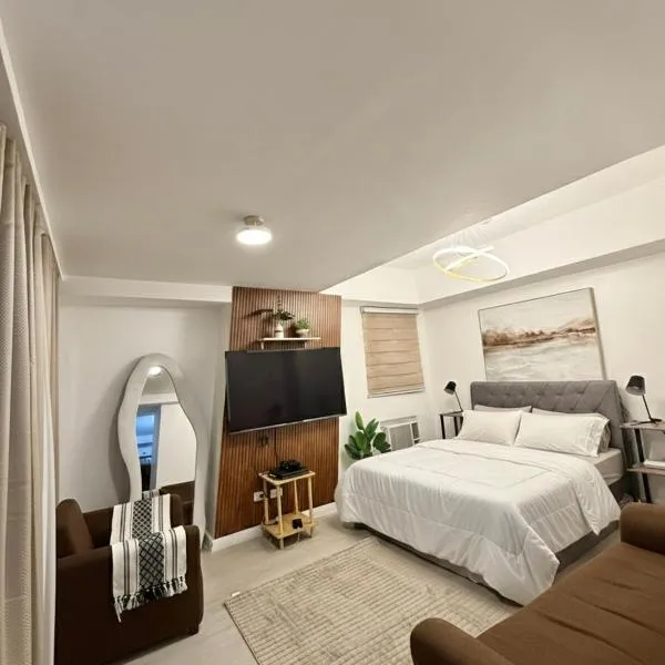 Azure North with PS4 VNH STAYCATION，位于圣费尔南多的酒店