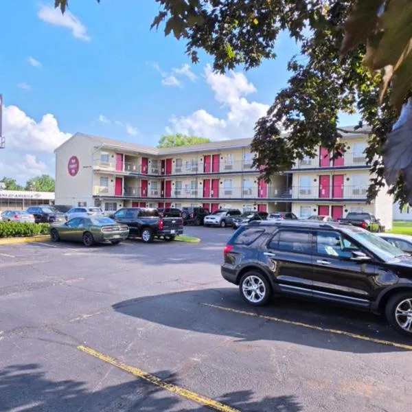 威廉斯敦红地毯汽车旅馆,位于威廉斯敦的酒店
