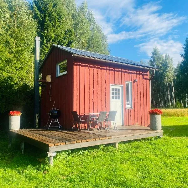 Väikse haldja onn，位于Majala的酒店