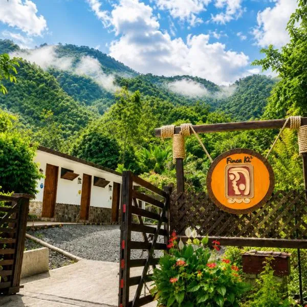 Finca Ki' - Eco Farm Stay Bed & Breakfast - El Yunque Region，位于Naguabo的酒店