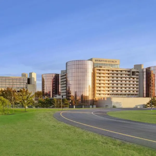 Hyatt Regency O'Hare Chicago,位于罗斯芒特的酒店