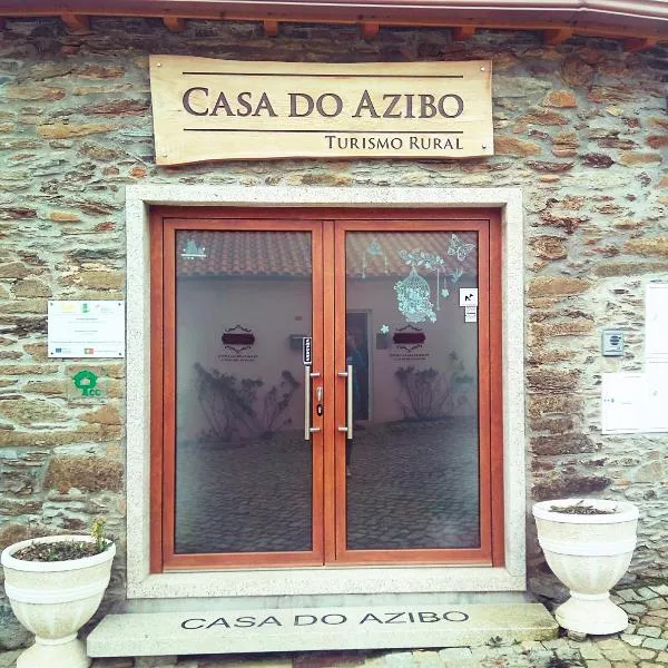卡萨阿兹博旅馆，位于Limãos的酒店