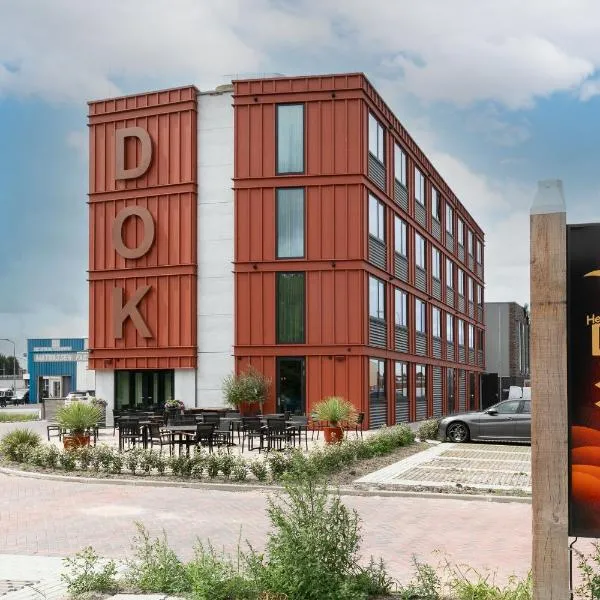 Hotel het Dok,位于艾默伊登的酒店