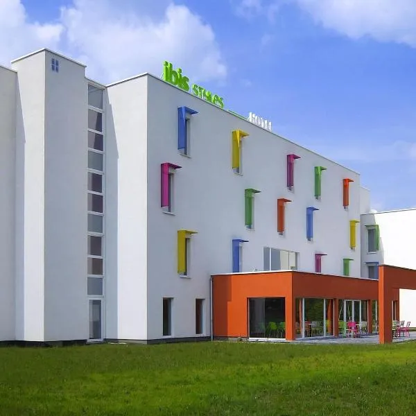 Ibis Styles Nivelles，位于尼韦勒的酒店