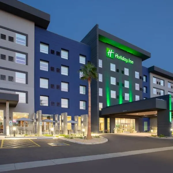 Holiday Inn Glendale - Stadium & Ent Dist by IHG,位于格伦代尔的酒店