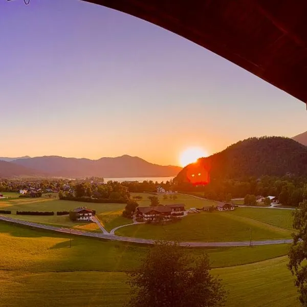 Apartment Sunset am Wolfgangsee，位于施特罗布尔的酒店