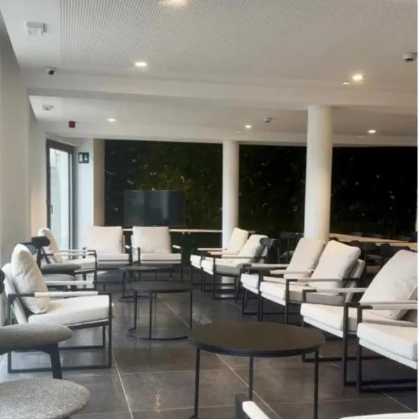 Hotel LA PLAGE，位于布永的酒店