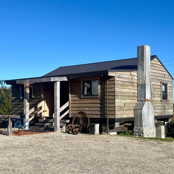 The Coal Miners Hut，位于Waimangaroa的酒店