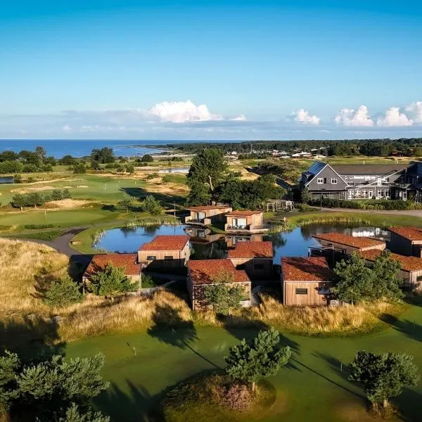 Halmstad Golfarena Hotell & Lägenheter，位于哈尔姆斯塔德的酒店
