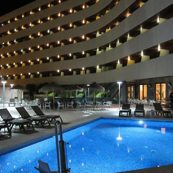 直布罗陀坎波欧特斯酒店，位于拉利内阿-德拉康塞普西翁的酒店