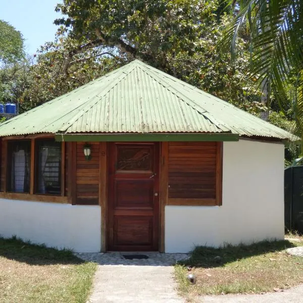 Corcovado Beach Lodge，位于Cabo Matapalo的酒店
