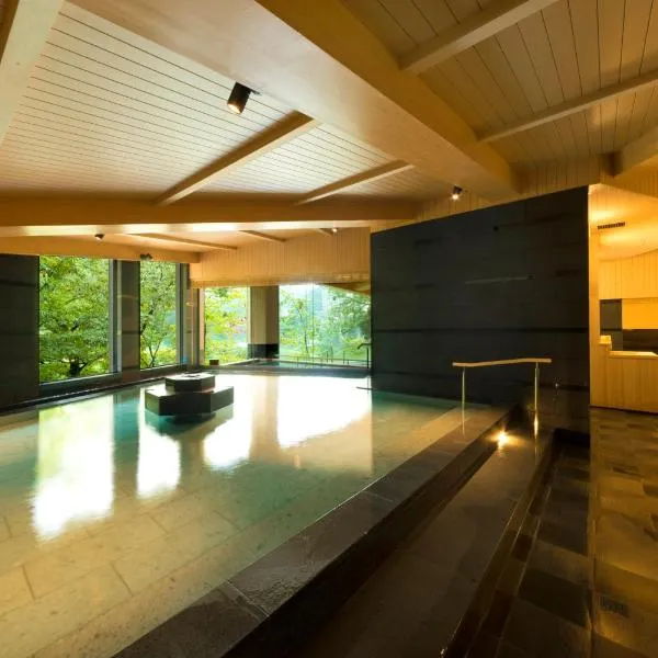 Kurobe Unazukionsen Yamanoha，位于黑部市的酒店