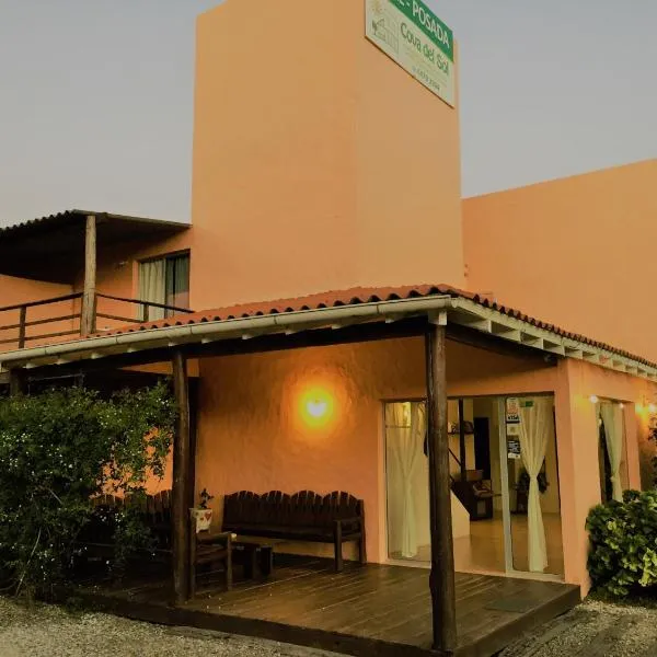 Posada Cova Del Sol，位于拉佩德雷拉的酒店