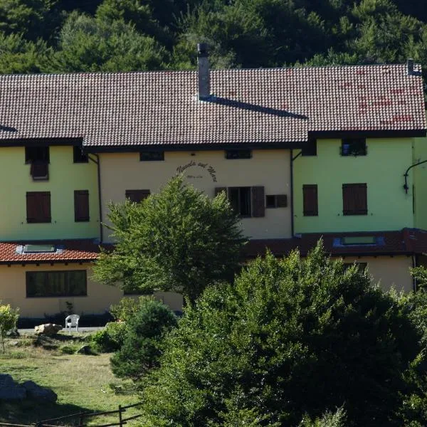 La Nuvola sul Mare，位于Crevari的酒店