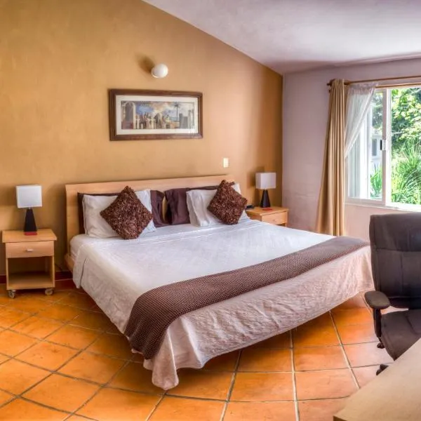 Casa Mi Tesoro Vacation Rooms，位于普拉亚卡门的酒店