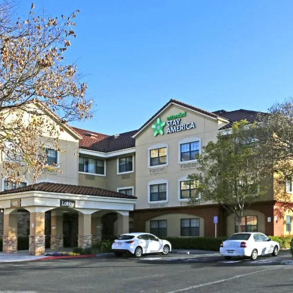 美国长住酒店 - 圣荷西 - 摩根山，位于San Martin的酒店