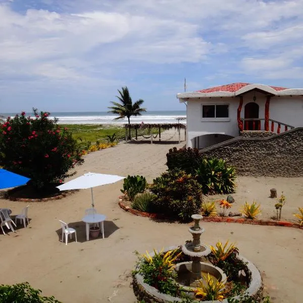 Sundown Beach Hotel，位于卡诺阿的酒店