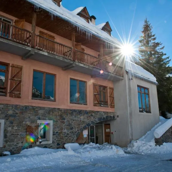 Centre de Vacances Le Hameau Rollot，位于巴里吉斯的酒店