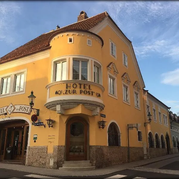 Hotel zur Post，位于贡波尔德斯基兴的酒店